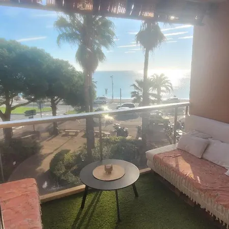 Apartment Bord De Frejus